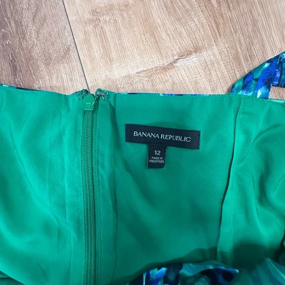 Banana Republic Green and Blue Ruched Sheath Midi Dress - Picture 12 of 14